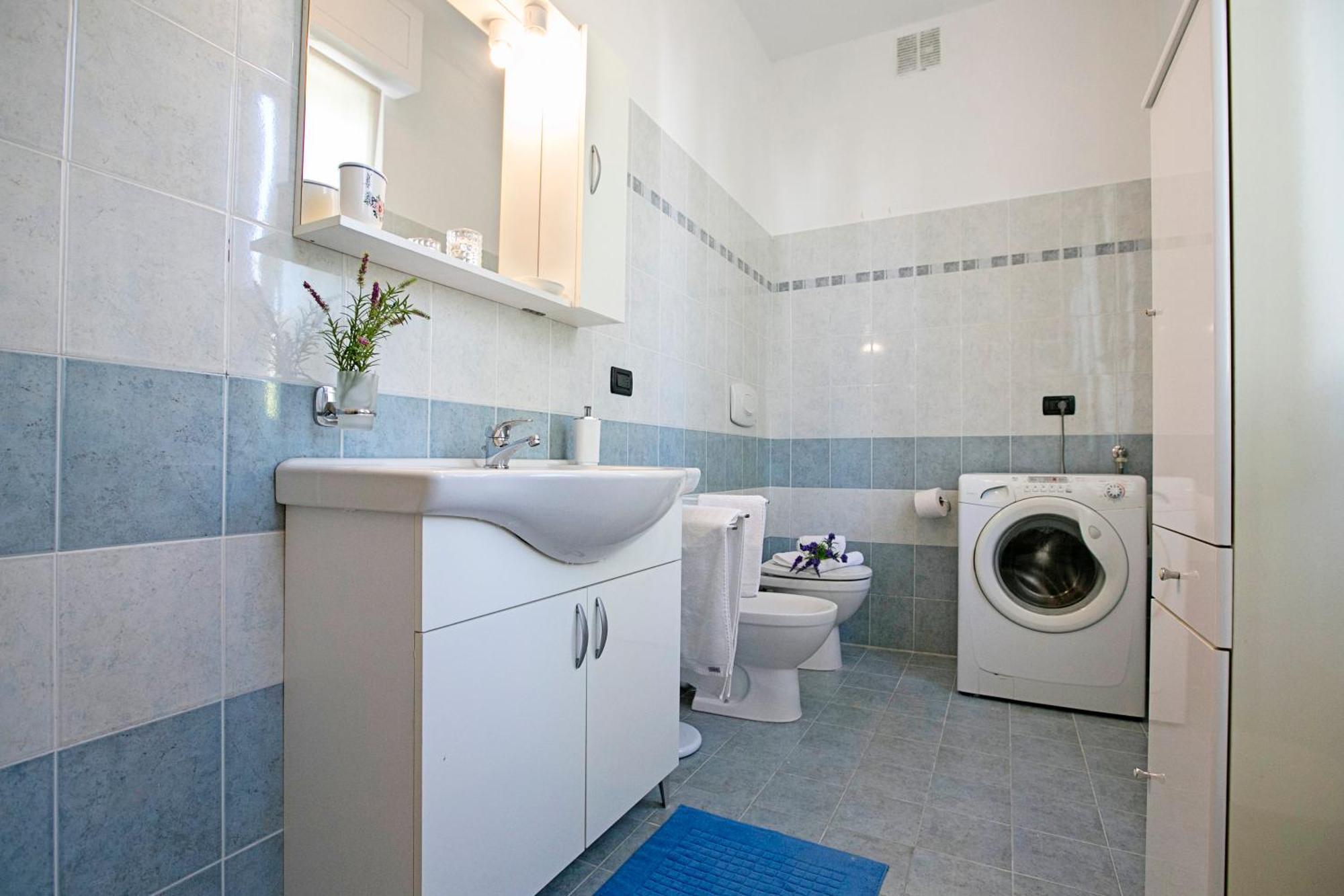 Villa Mimosa - Appartamento 1 - Happy Rentals Desenzano del Garda Exterior photo